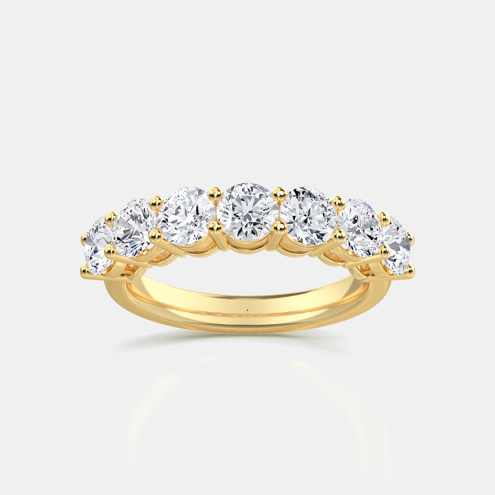 Round / 14K Yellow Gold / D-F VS