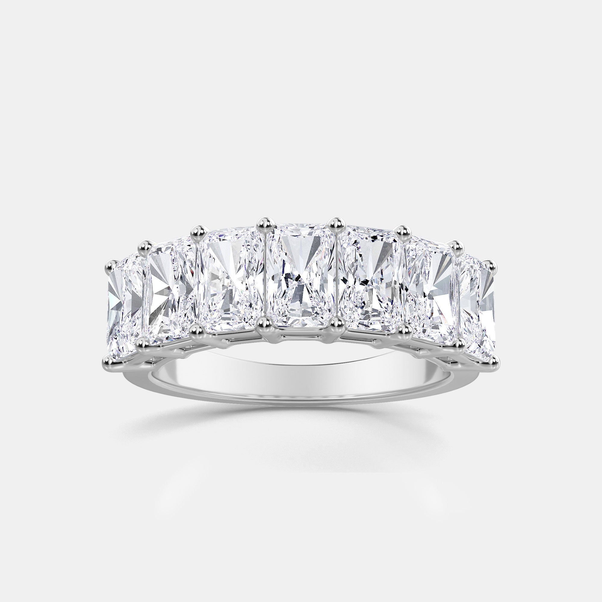 Radiant / 14K White Gold / D-F VS