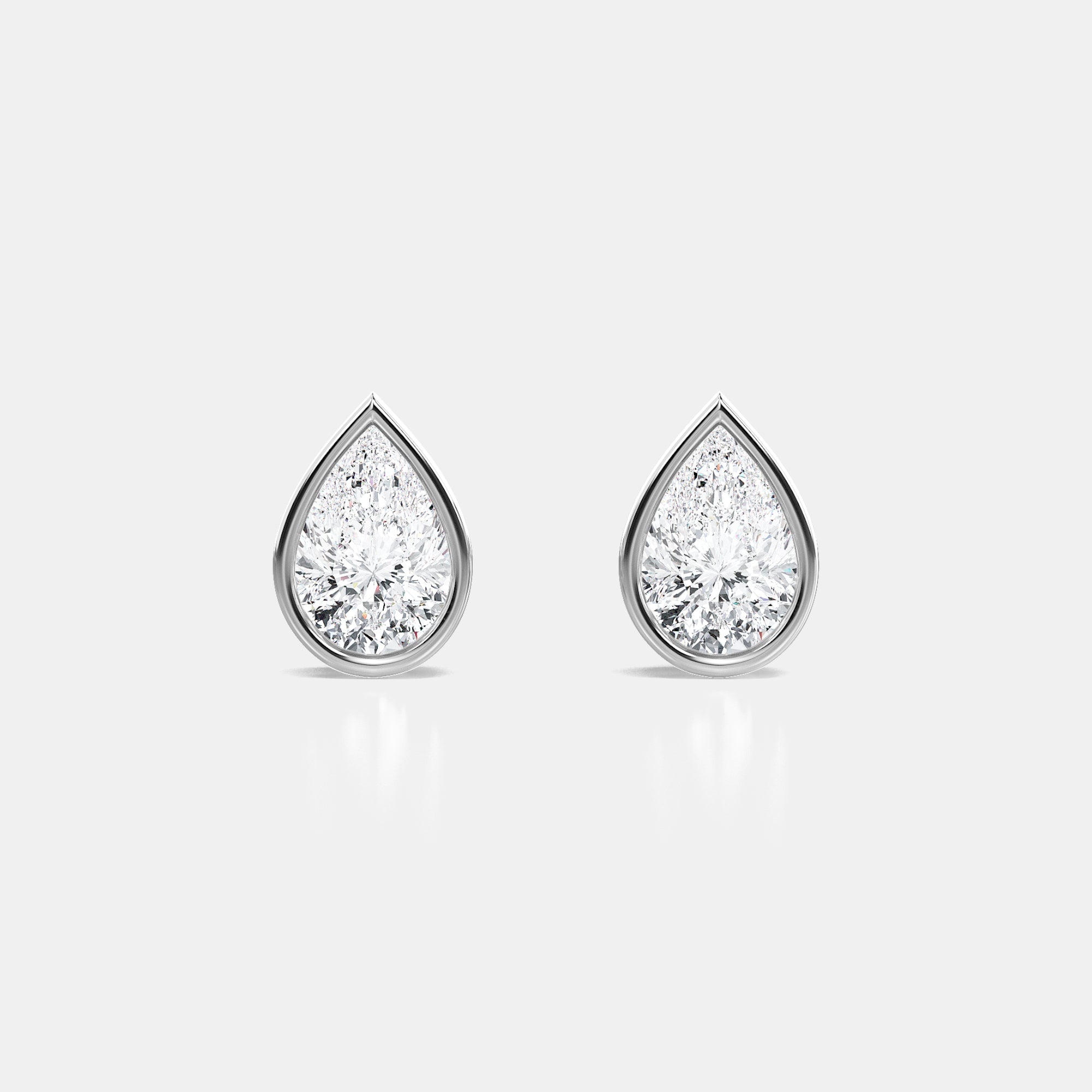 Pear / 14K White Gold / D-F VS