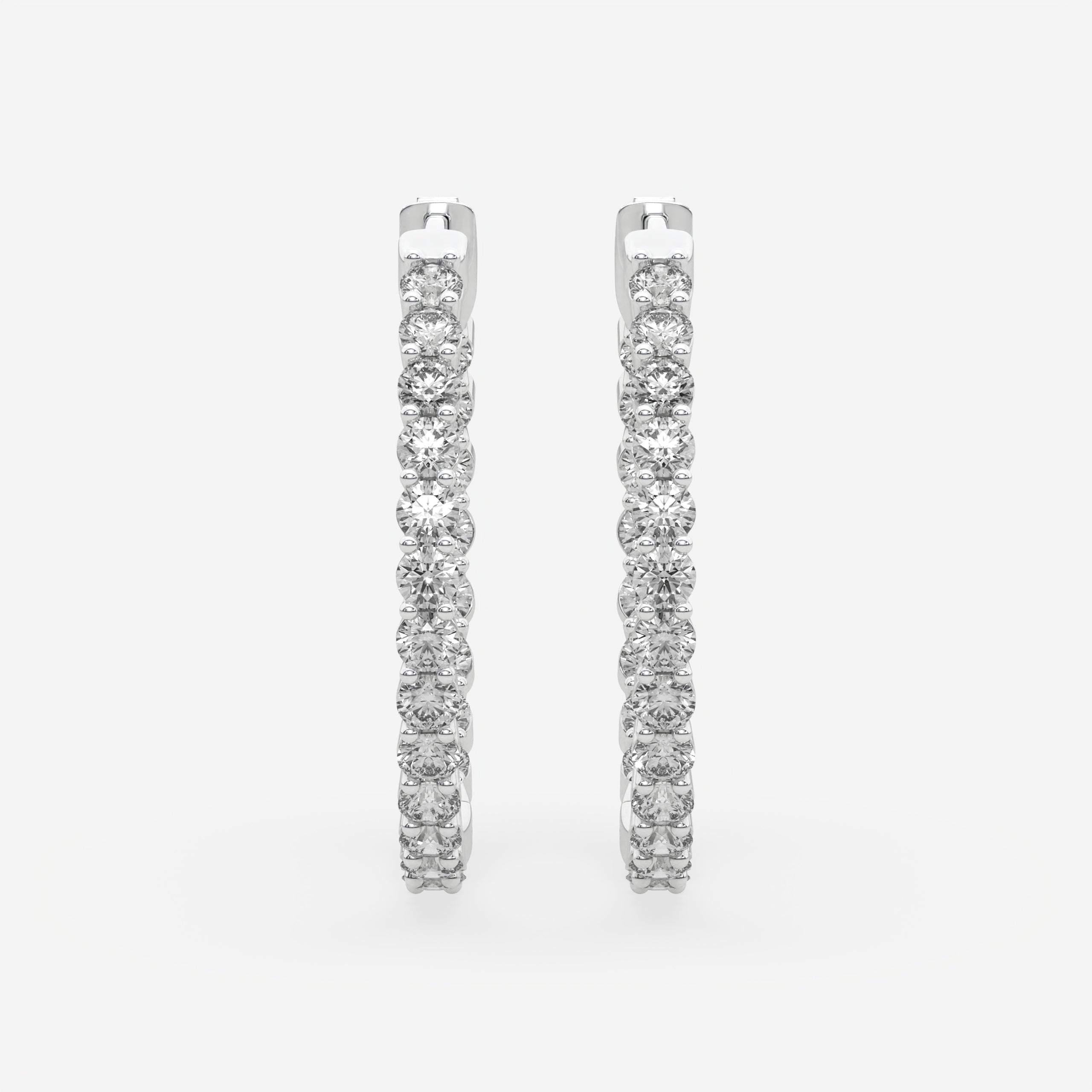 Round / 14K White Gold / D-F VS