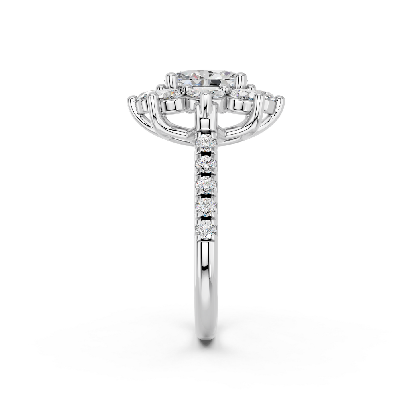 OVAL HALO CLUSTER ENGAGEMENT RING