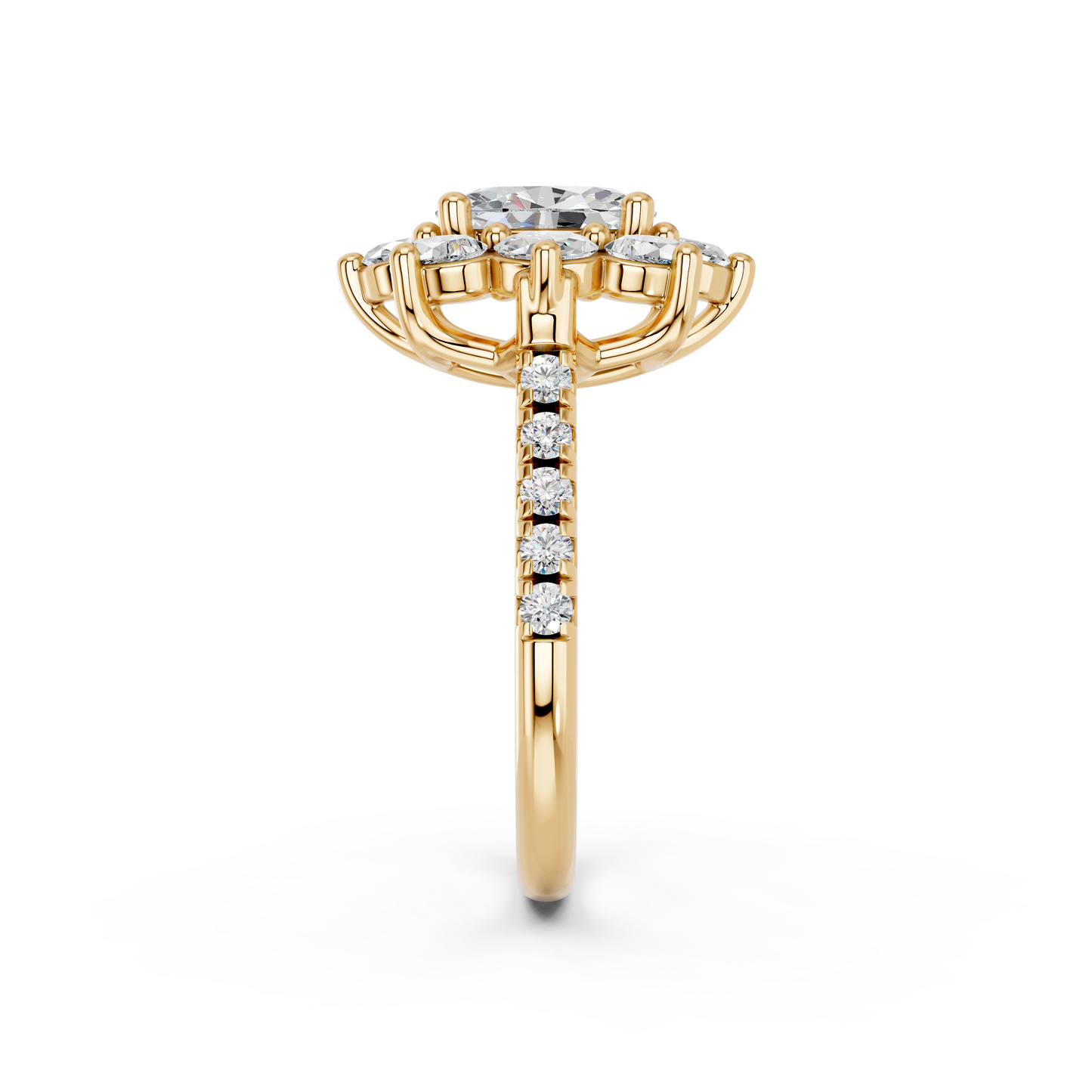 OVAL HALO CLUSTER ENGAGEMENT RING